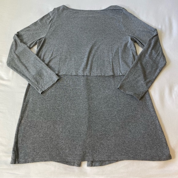 J Jill gray blouse size medium wearever collection Classic Staple Wardrobe Piece - Picture 7 of 8